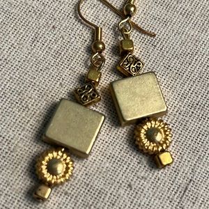 Flowers of Gold Earrings.
